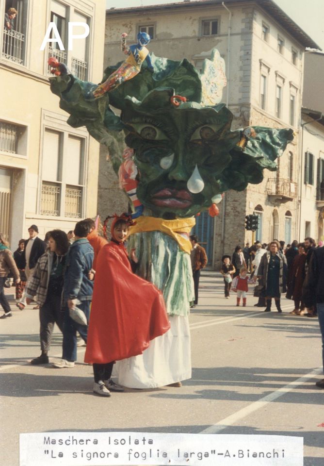 La signora foglia larga (1987)