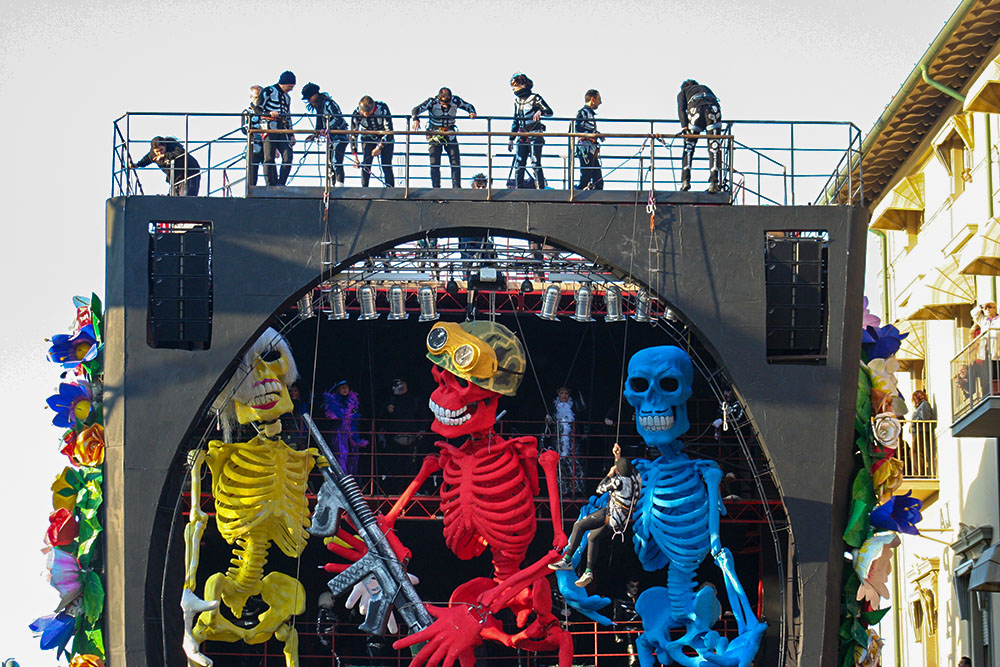 Si va a morì e po' si torna (2007)