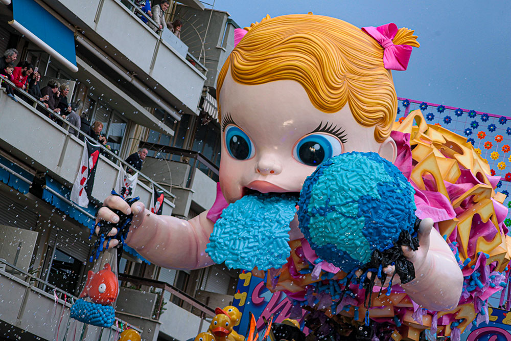 Moby Duck - Plastic Planet Show (2016)