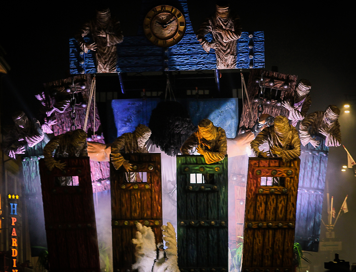 In un mondo che... prigioniero è (2018)